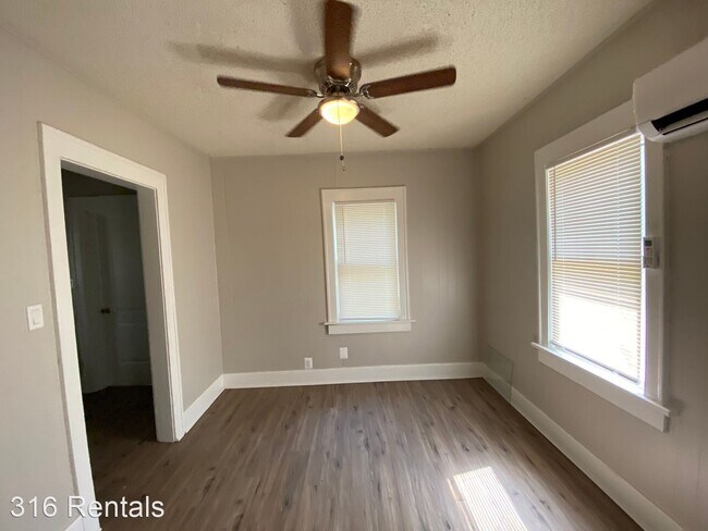 Building Photo - 1 br, 1 bath House - 218 N Richmond