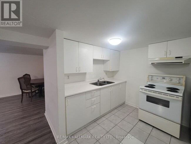 Building Photo - 245 Axminster Dr