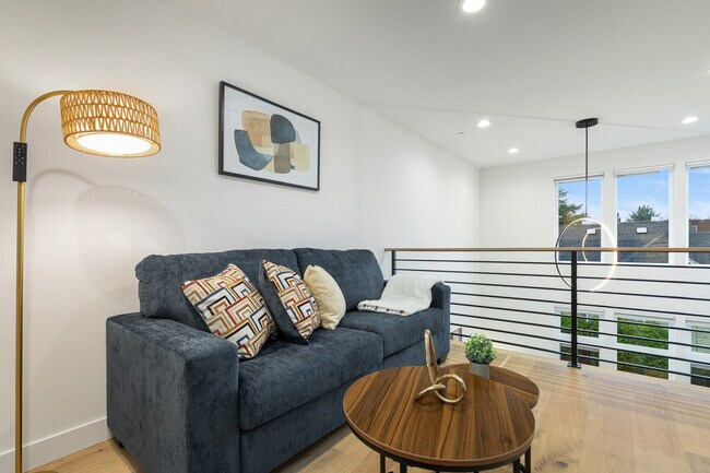 Foto del edificio - 129 11th Ave E