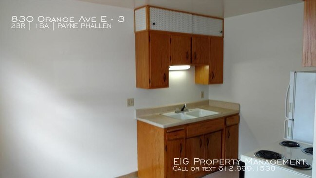 Building Photo - 830 Orange Ave E