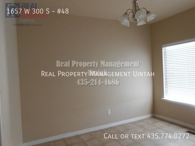 Building Photo - 3-bedroom 1.5 bath Town home