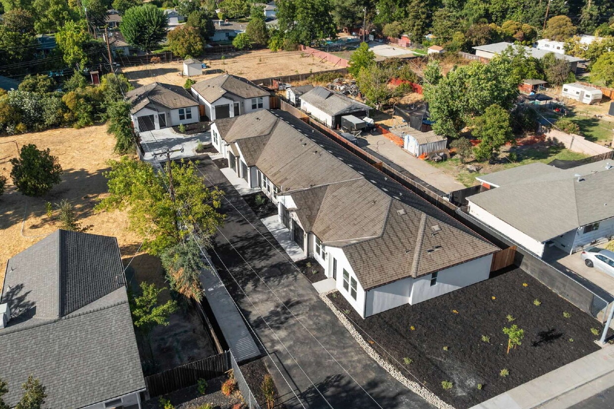Primary Photo - "Spacious 2-Bed, 2-Bath in Prime Sacrament...