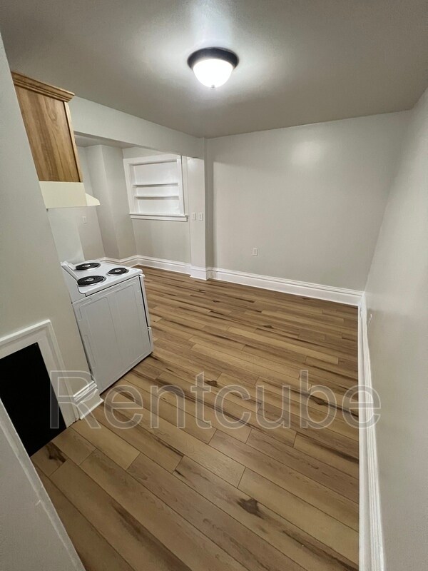 Foto del edificio - 247 W 11th St