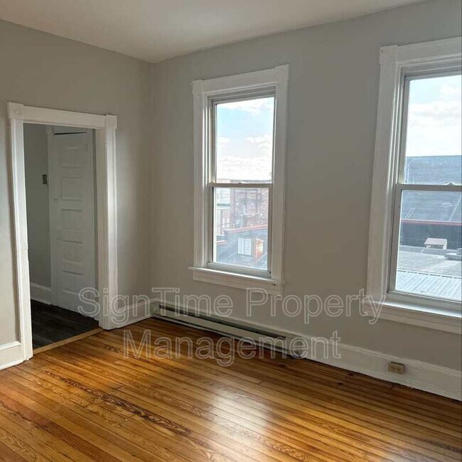 Foto del edificio - 238 Summit Ave