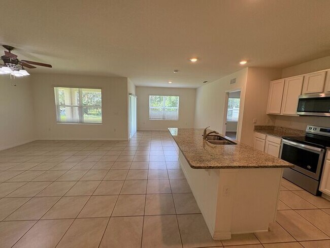 Foto del edificio - 956 Brooklet Dr