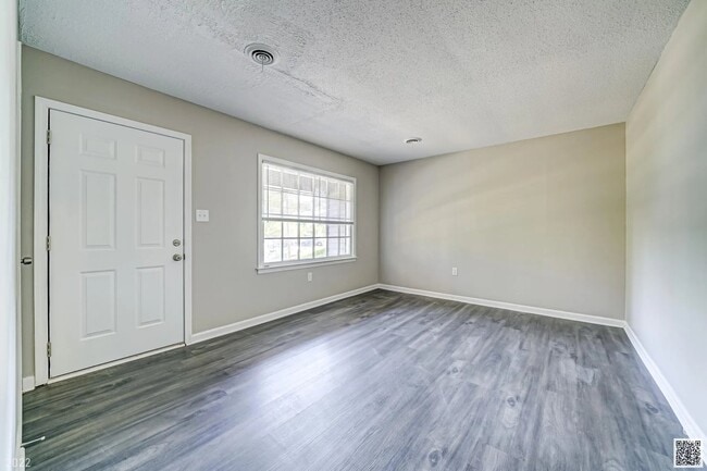 Building Photo - 3136 Truxton Rd