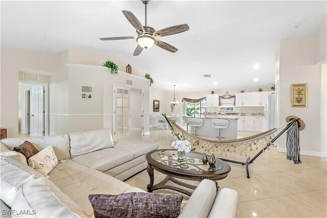 Foto del edificio - 1633 SW 23rd St