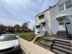 Foto principal - 702 Shaw Ave