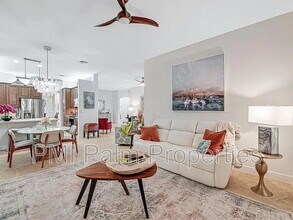 Building Photo - 9773 Bowline Dr