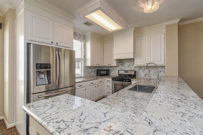 Foto del edificio - 2714 Crawford St