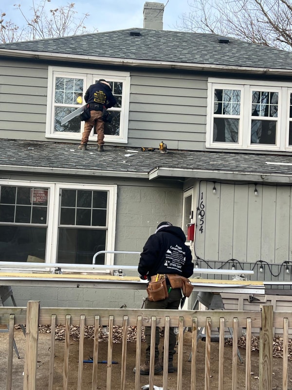 Building Photo - 16054 Cottage Grove Ave