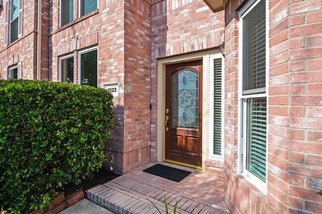 Foto del edificio - 1022 Pine Walk Trail