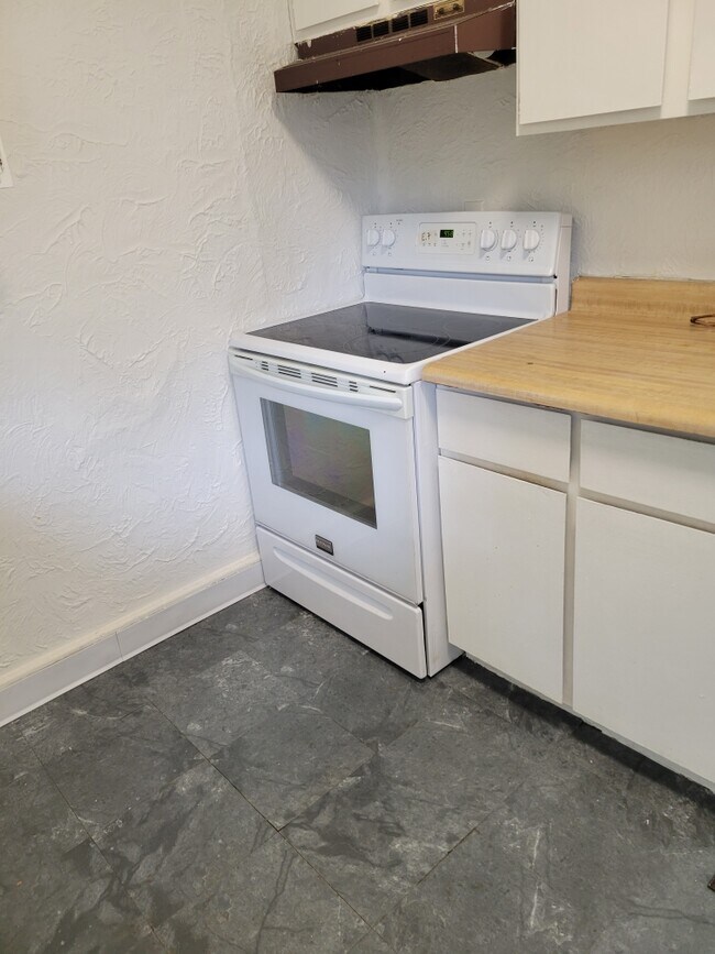 614 Grafton Ave, Dayton, OH 45406 House Rental in Dayton, OH