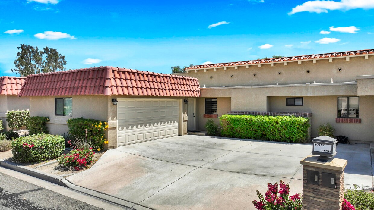 Primary Photo - 40492 Bay Hill Way