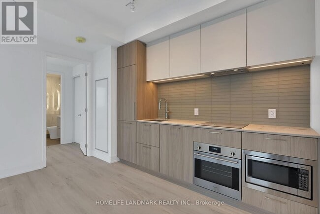 Building Photo - 36 Olive Ave