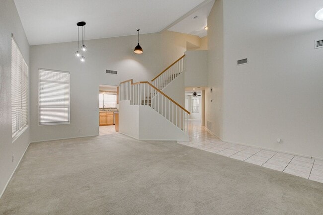 Building Photo - 8621 Sierra Cima Ln