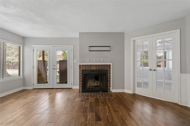 Building Photo - 2312 Balsam Dr