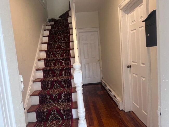 Building Photo - Charming 2BR Apartment in New Rochelle