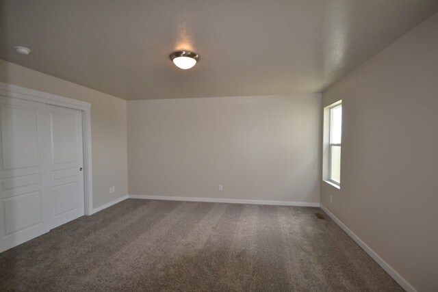Foto del edificio - 3951 W Newland St