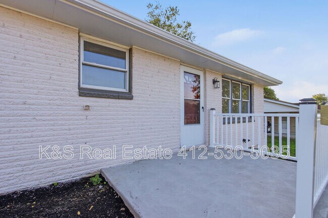 Building Photo - 29 Janyce Dr