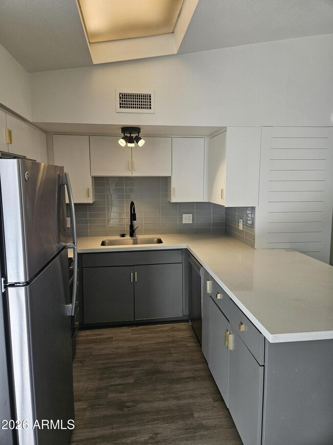 Building Photo - 2336 N 46th St