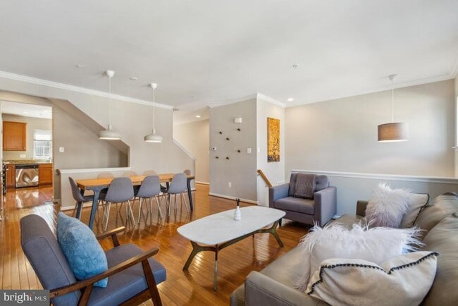 Foto del edificio - 2707 Amber Crest Rd