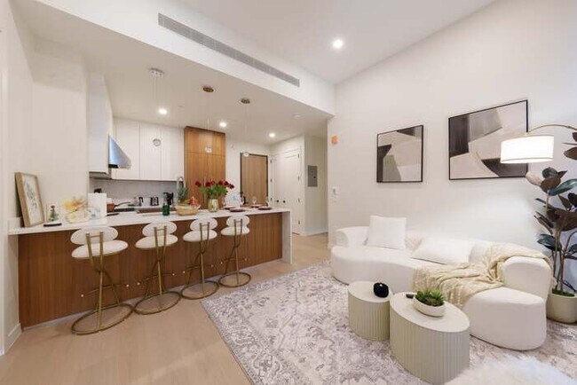 Foto del edificio - 35-32 Leavitt St