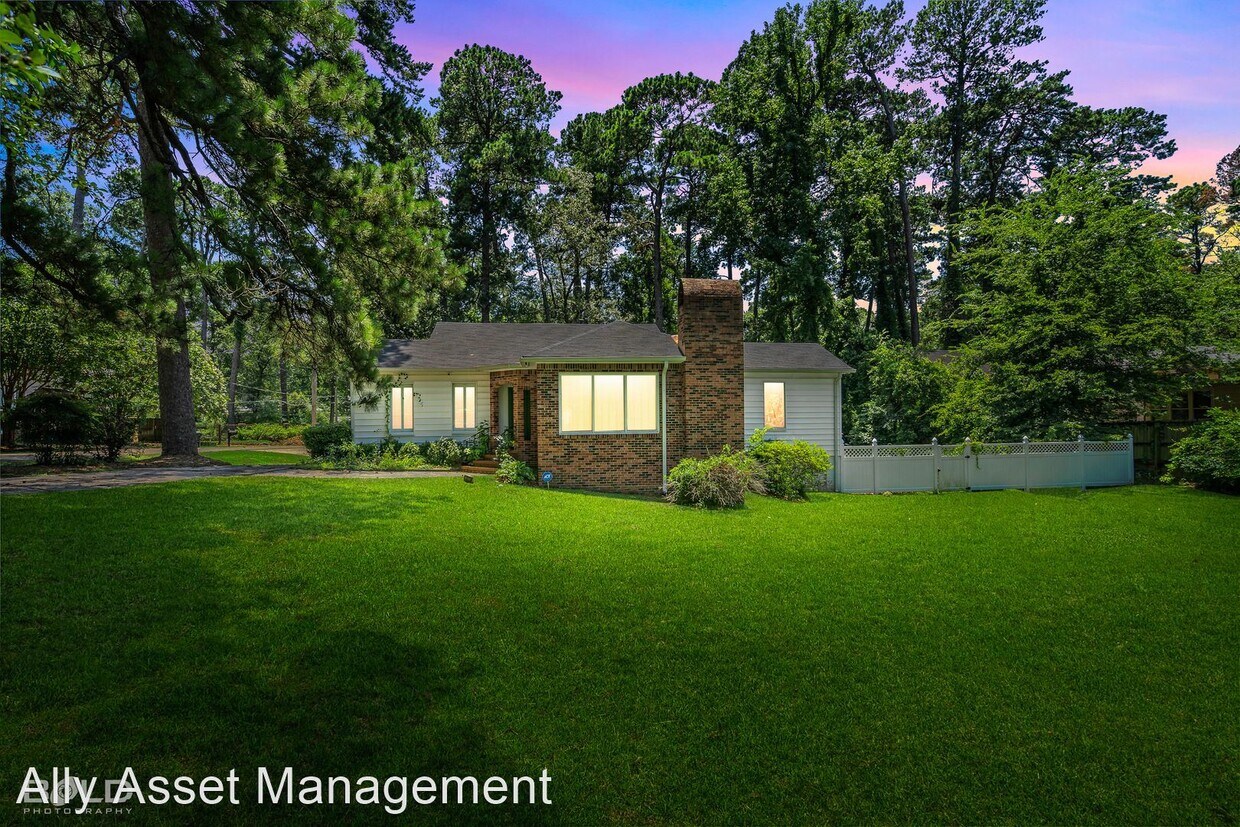 Primary Photo - 3 br, 3 bath House - 601 Pierremont Rd