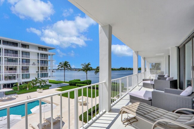 Building Photo - 2784 S Ocean Blvd