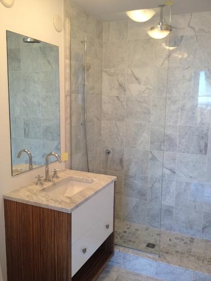 Bathroom - 201 Parkdale Av