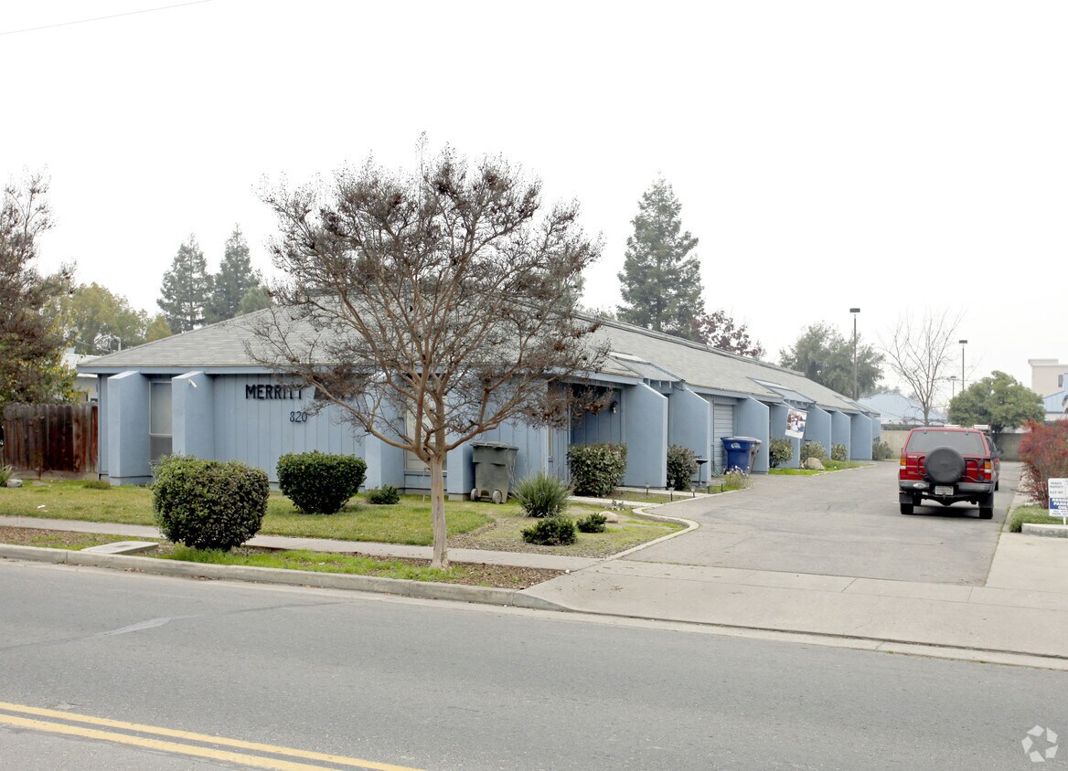 Foto del edificio - 820-830 E Merritt Ave