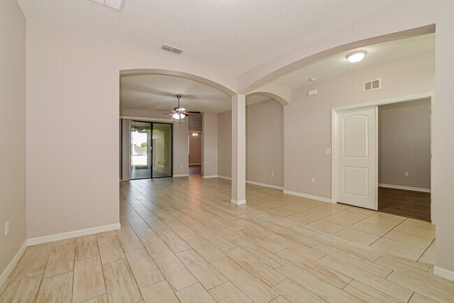 Foto del edificio - 4516 Manica Dr