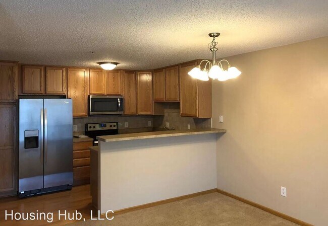 Building Photo - 2 br, 2 bath House - 4825 Underwood Lane N #B