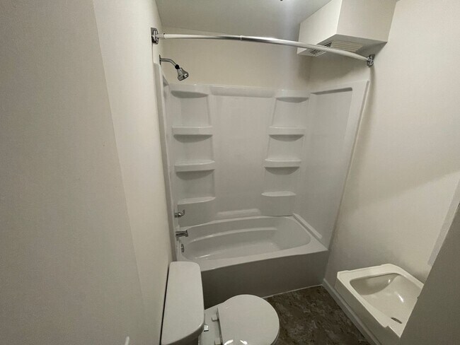 Foto del edificio - Updated 1 Bedroom Home - Washer-Dryer Included!