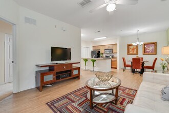 Building Photo - Capital Walk Apartments