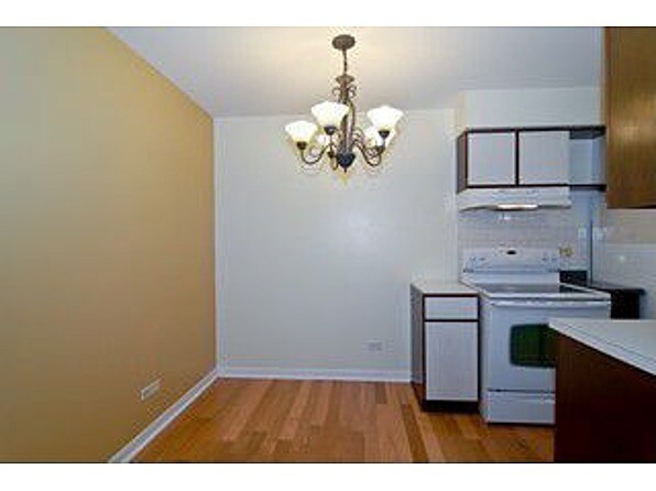 Building Photo - 405 Home Ave