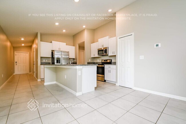 Building Photo - 7121 Amelia Cove Ct