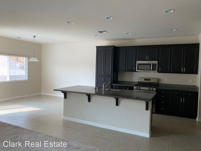 Building Photo - 3 br, 2 bath House - 17945 Sunset Peak Court