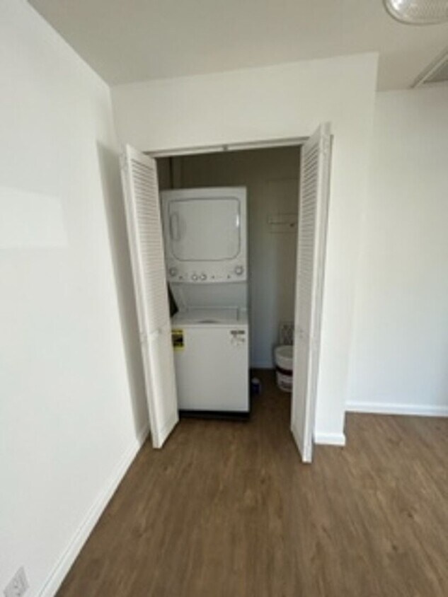 Cloverfield Apartments in Santa Monica, CA Westside Rentals