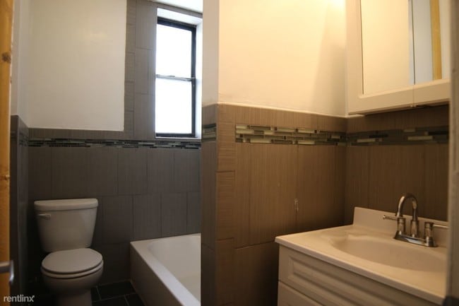 Building Photo - 1710 Caton Ave