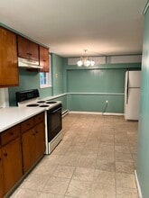 Building Photo - 38 Lanesville Rd