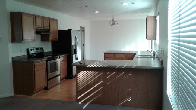 Foto del edificio - 3749 W Jordan View Dr
