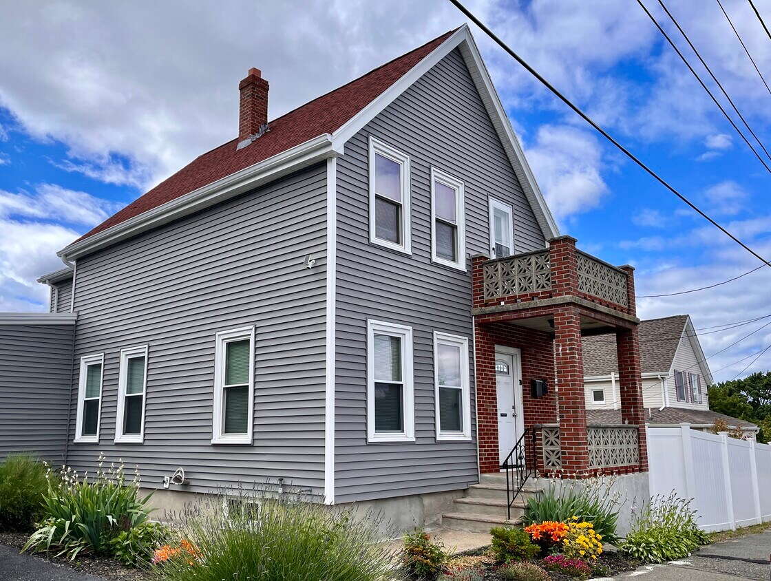 70 Thorndike St Unit 1, Revere, MA 02151 Apartments in Revere, MA