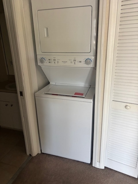 Stacked washer and dryer - 8326 Bernwood Cove Loop