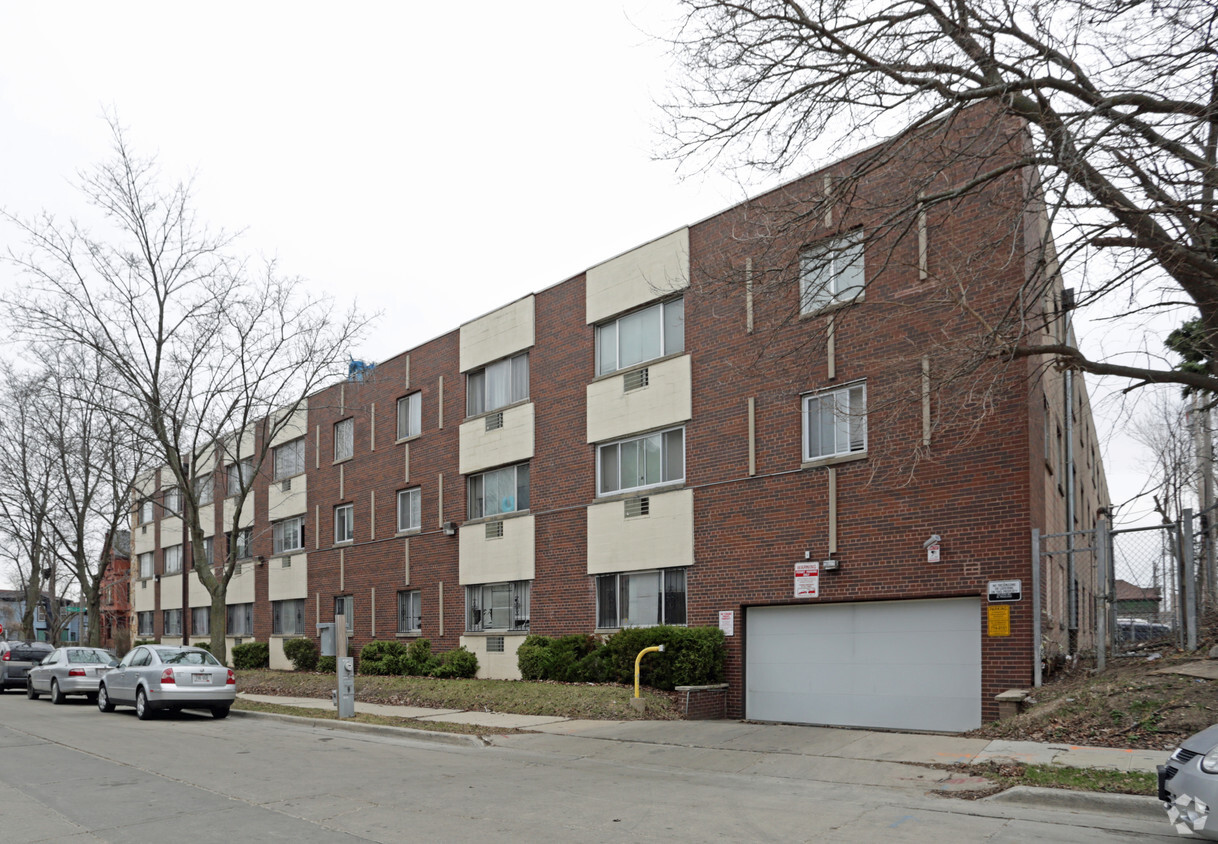 Building Photo - City Square Apartments