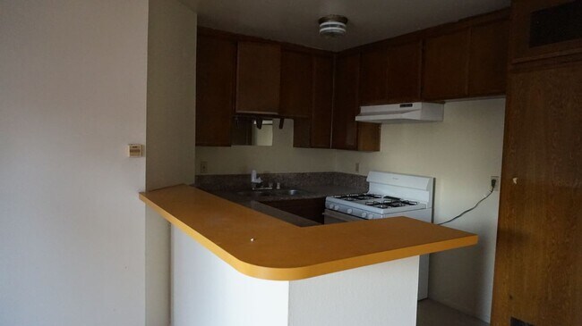 Foto del edificio - 1441 Lake Shore Ave