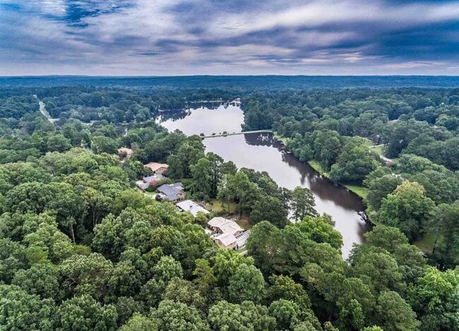 Foto del edificio - 2520 Rockbridge Rd NW