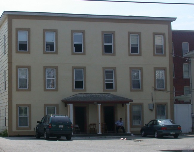 Building Photo - Orange Street Apartments