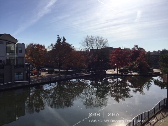 Foto del edificio - 18670 SW Boones Ferry Rd
