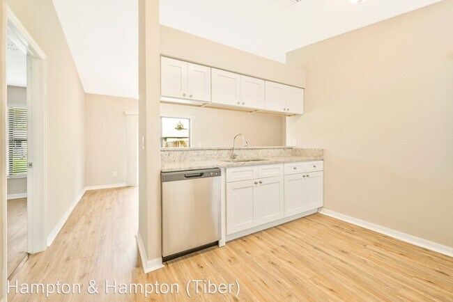 Foto del edificio - 3 br, 2 bath House - 2400 CAPTAIN DR